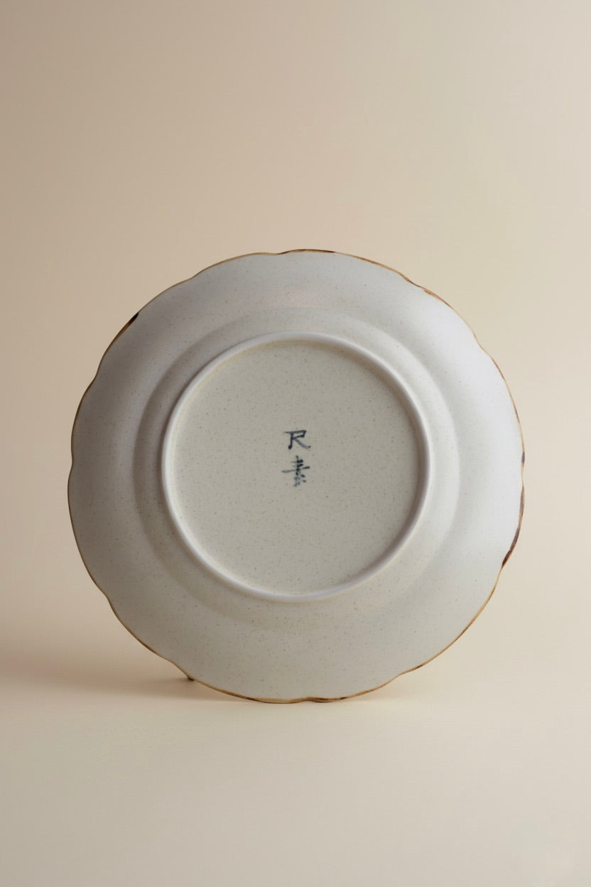 Four Seasons Collection Petal-edged Dinner Plate